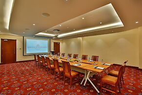 Sarova Woodlands Hotel