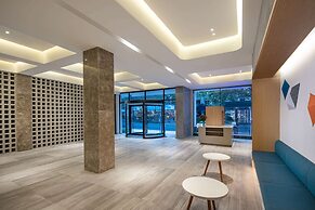 Ramada Encore by Wyndham Qingdao Shinan