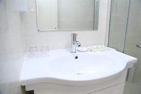 Ramada Encore by Wyndham Qingdao Shinan