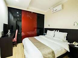 Ramada Encore by Wyndham Qingdao Shinan