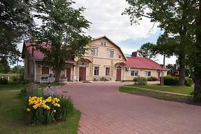 Anttilan Tila - Kartano Hostel