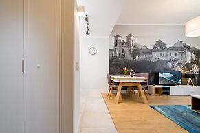 Riverside Aparthotel