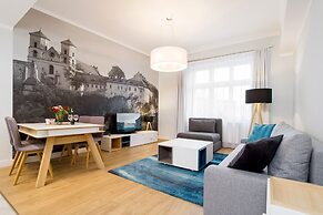 Riverside Aparthotel