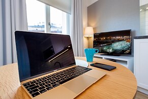 Riverside Aparthotel