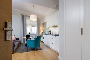 Riverside Aparthotel