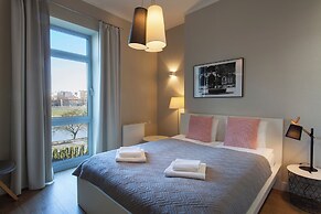 Riverside Aparthotel