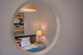 Riverside Aparthotel