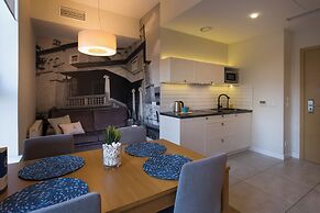 Riverside Aparthotel