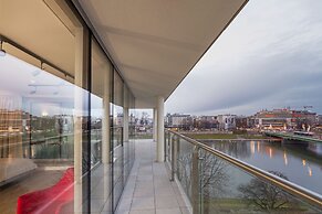 Riverside Aparthotel