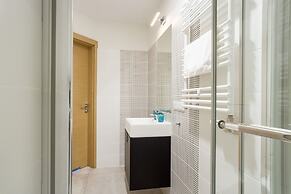 Riverside Aparthotel