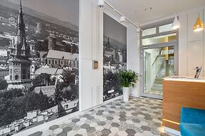 Riverside Aparthotel