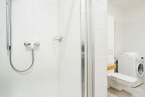 Riverside Aparthotel