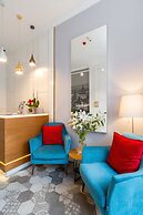 Riverside Aparthotel