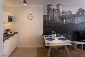 Riverside Aparthotel