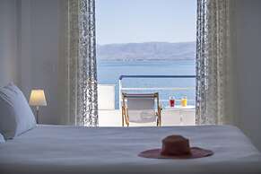 Meli Apartments & Villas