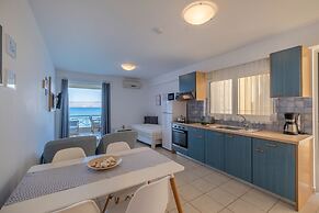 Meli Apartments & Villas