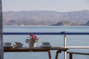 Meli Apartments & Villas