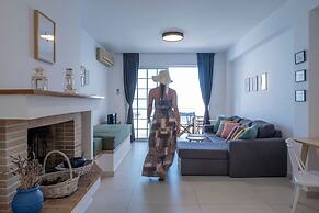 Meli Apartments & Villas