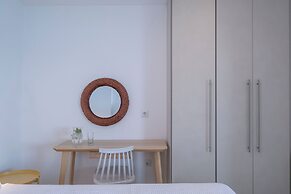 Meli Apartments & Villas