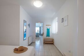 Meli Apartments & Villas
