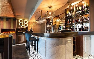 Seven Hotel