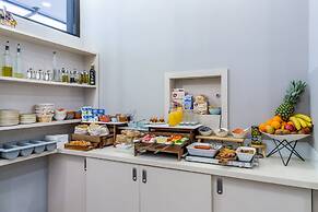 Preelook Apartments and Rooms