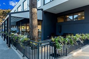 Preelook Apartments and Rooms