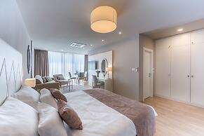 Preelook Apartments and Rooms