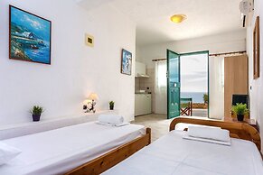 Pahivouni Studios & Suites