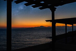 Pahivouni Studios & Suites