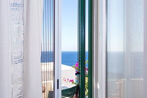 Pahivouni Studios & Suites