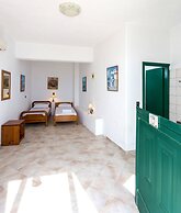 Pahivouni Studios & Suites