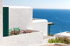 Pahivouni Studios & Suites