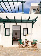 Pahivouni Studios & Suites