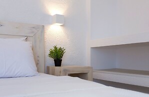 Pahivouni Studios & Suites