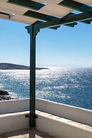 Pahivouni Studios & Suites