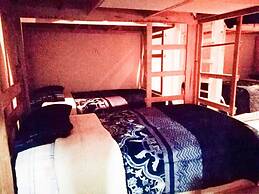 Guest Green - Adults Only - Hostel