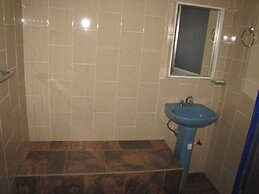 Guest Green - Adults Only - Hostel