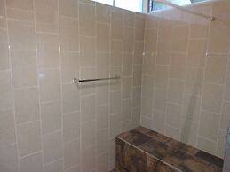 Guest Green - Adults Only - Hostel