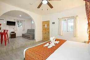 Ocean Zen Suites on 5th Avenue - Adults Only