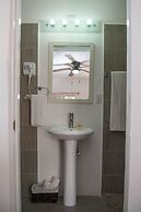 Ocean Zen Suites on 5th Avenue - Adults Only