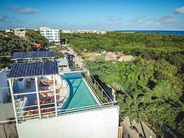 Ocean Zen Suites on 5th Avenue - Adults Only