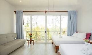 Ocean Zen Suites on 5th Avenue - Adults Only