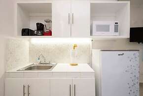 Ocean Zen Suites on 5th Avenue - Adults Only