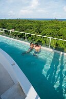 Ocean Zen Suites on 5th Avenue - Adults Only