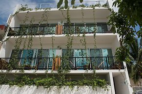 Ocean Zen Suites on 5th Avenue - Adults Only