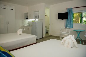 Ocean Zen Suites on 5th Avenue - Adults Only