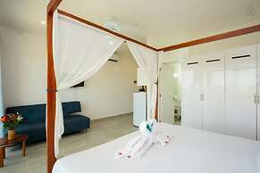 Ocean Zen Suites on 5th Avenue - Adults Only