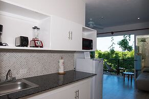 Ocean Zen Suites on 5th Avenue - Adults Only