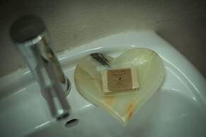 Ocean Zen Suites on 5th Avenue - Adults Only